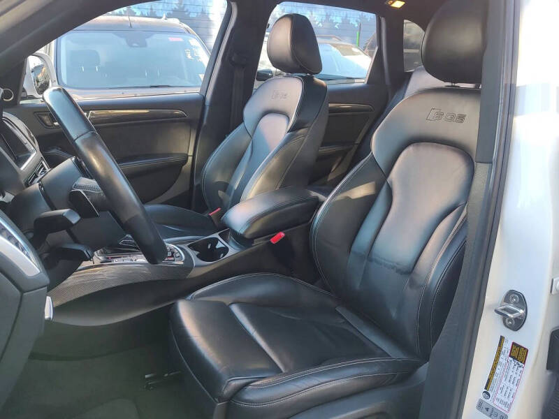 2016 Audi SQ5 3.0T quattro Premium Plus