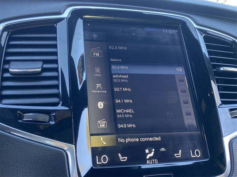 2018 Volvo XC90 T6 Momentum