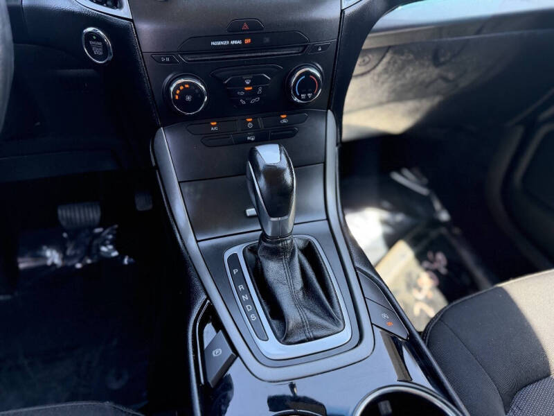 2018 Ford Edge SE