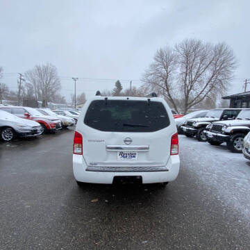2012 Nissan Pathfinder S