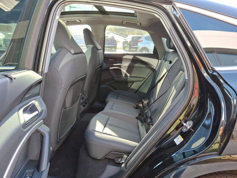 2025 Audi Q5 Sportback quattro Premium Plus TFSI