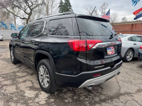 2018 GMC Acadia SLE-2