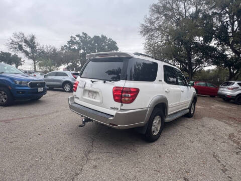 2003 Toyota Sequoia SR5