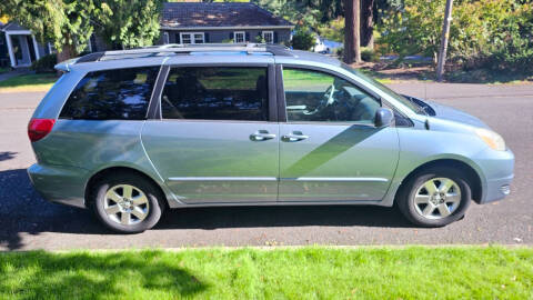 2004 Toyota Sienna