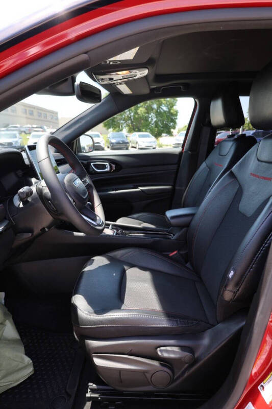 2023 Jeep Compass Trailhawk