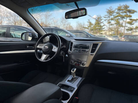 2011 Subaru Legacy 2.5i Premium