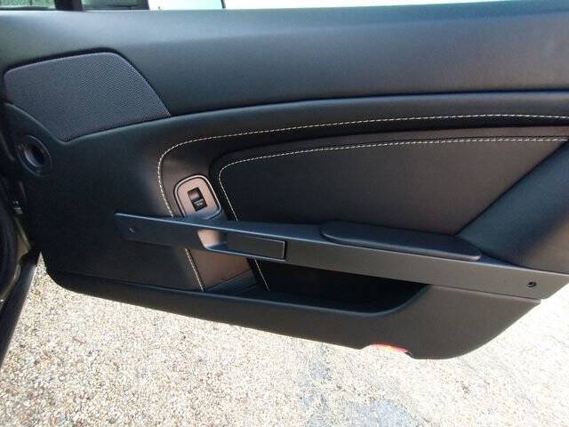 2007 Aston Martin V8 Vantage