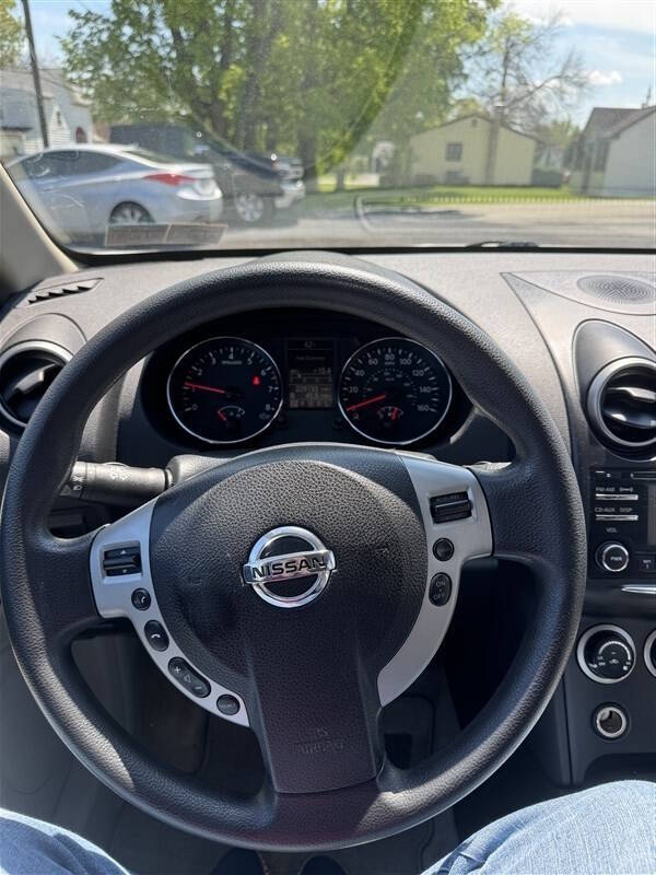 2012 Nissan Rogue SV