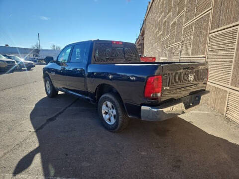 2017 RAM 1500 SLT