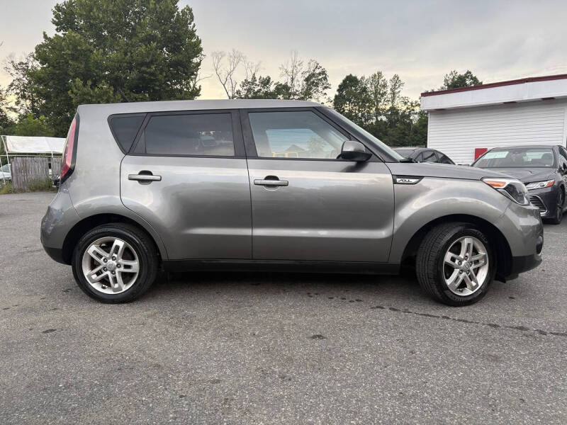 2019 Kia Soul +