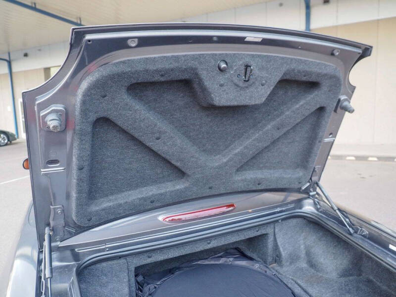 2003 Ford Thunderbird