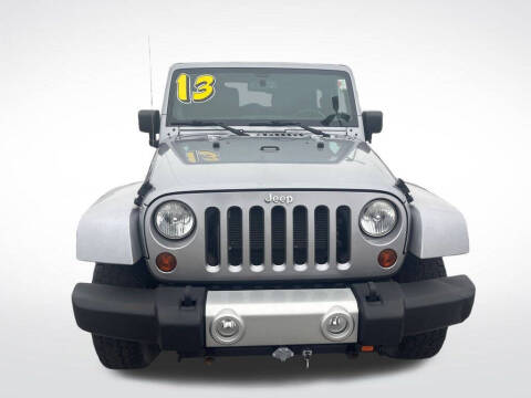 2013 Jeep Wrangler Sahara