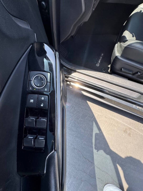 2022 Lexus IS 300