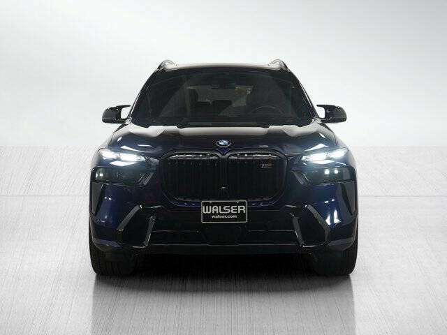 2024 BMW X7 M60i