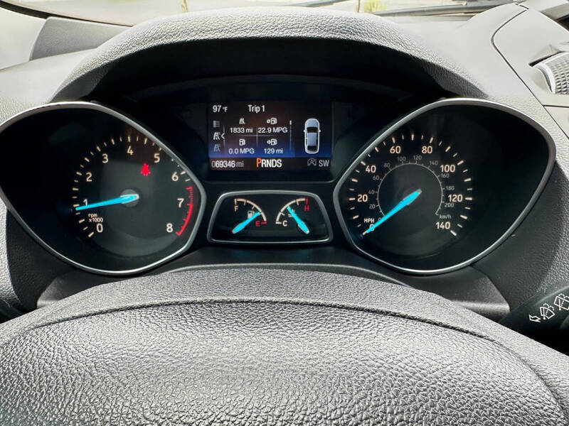 2017 Ford Escape SE