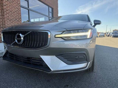 2019 Volvo S60 T5 Momentum