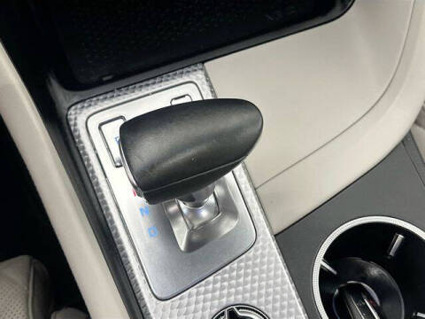 2023 Genesis G70