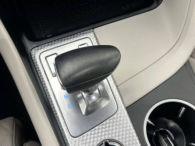 2023 Genesis G70