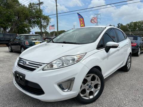 2012 Ford Fiesta for sale at Das Autohaus Quality Used Cars in Clearwater FL