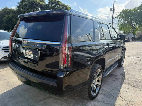 2015 Cadillac Escalade Luxury