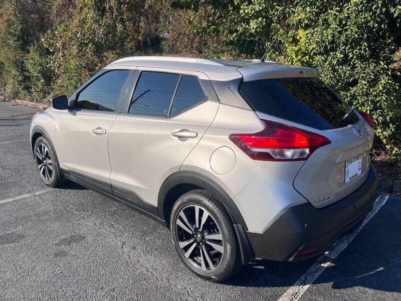 2020 Nissan Kicks SV
