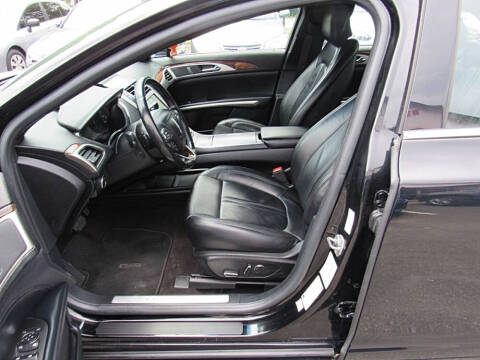 2017 Lincoln MKZ Select