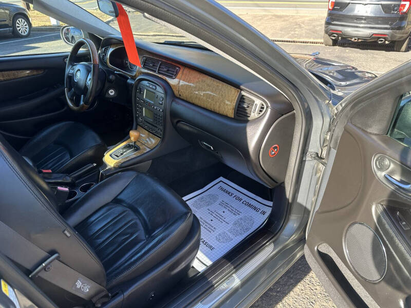 2005 Jaguar X-Type 3.0L