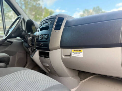 2013 Mercedes-Benz Sprinter 2500