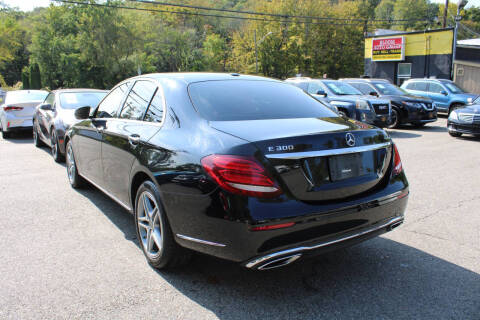 2017 Mercedes-Benz E-Class E 300 4MATIC