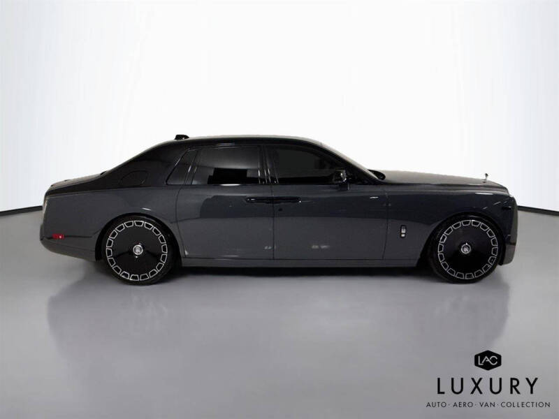2019 Rolls-Royce Phantom