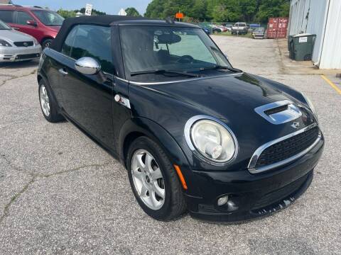 2010 MINI Cooper for sale at UpCountry Motors in Taylors SC