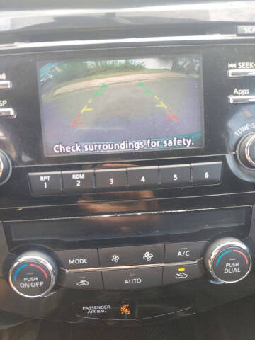 2016 Nissan Rogue SV