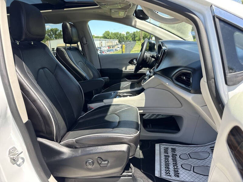 2023 Chrysler Pacifica Limited