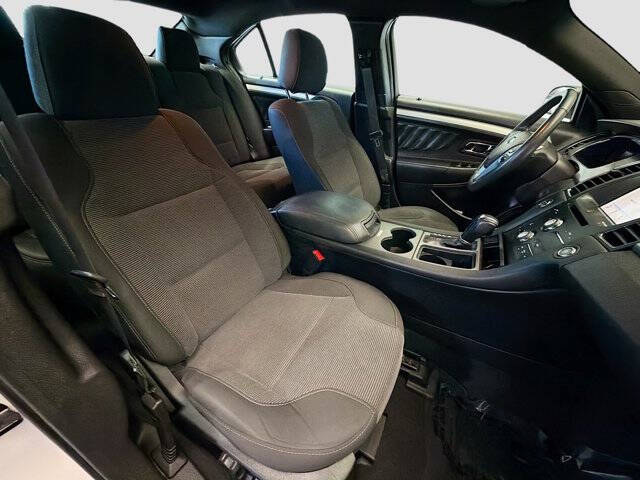 2019 Ford Taurus SEL