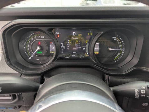 2024 Jeep Wrangler Sahara 4xe