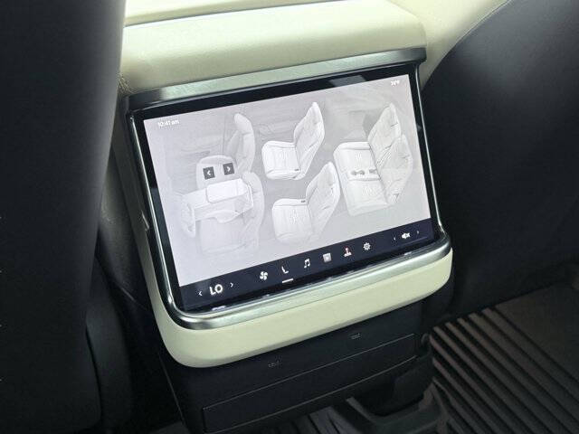 2023 Tesla Model X Plaid