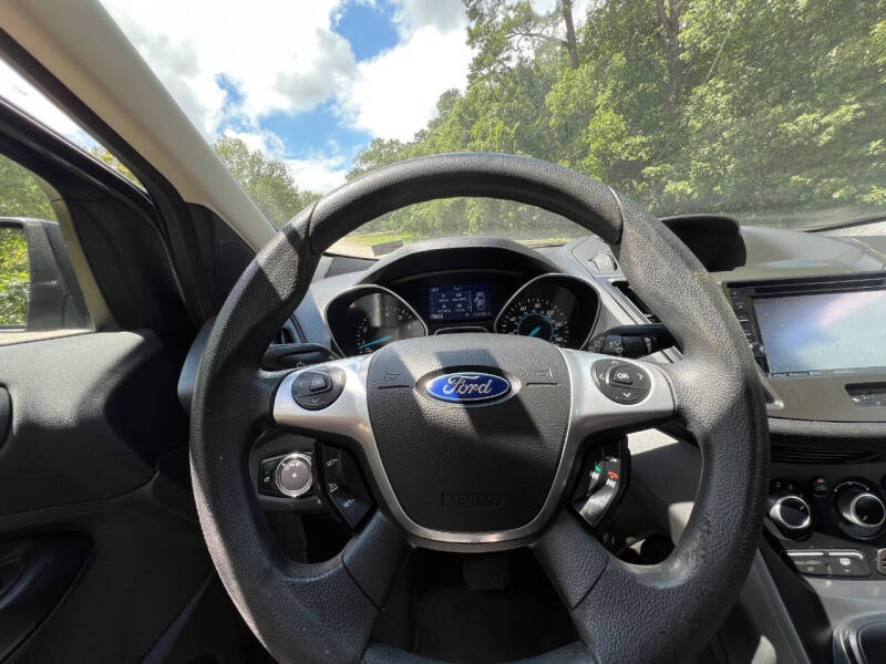 2014 Ford Escape S