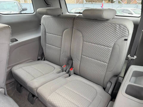 2017 GMC Acadia SLE-1