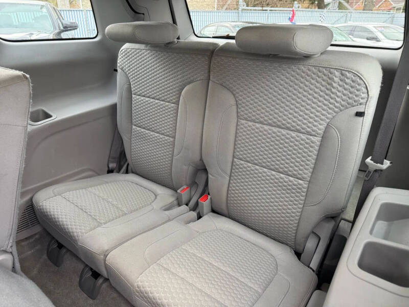 2017 GMC Acadia SLE-1