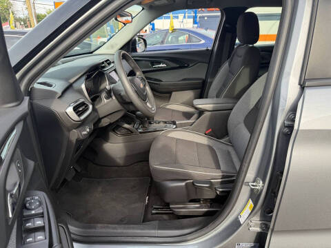 2023 Chevrolet TrailBlazer LS