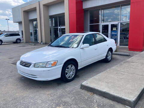 2001 Toyota Camry for sale at Thumbs Up Motors in Warner Robins GA