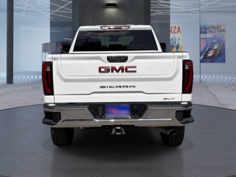 2025 GMC Sierra 2500HD