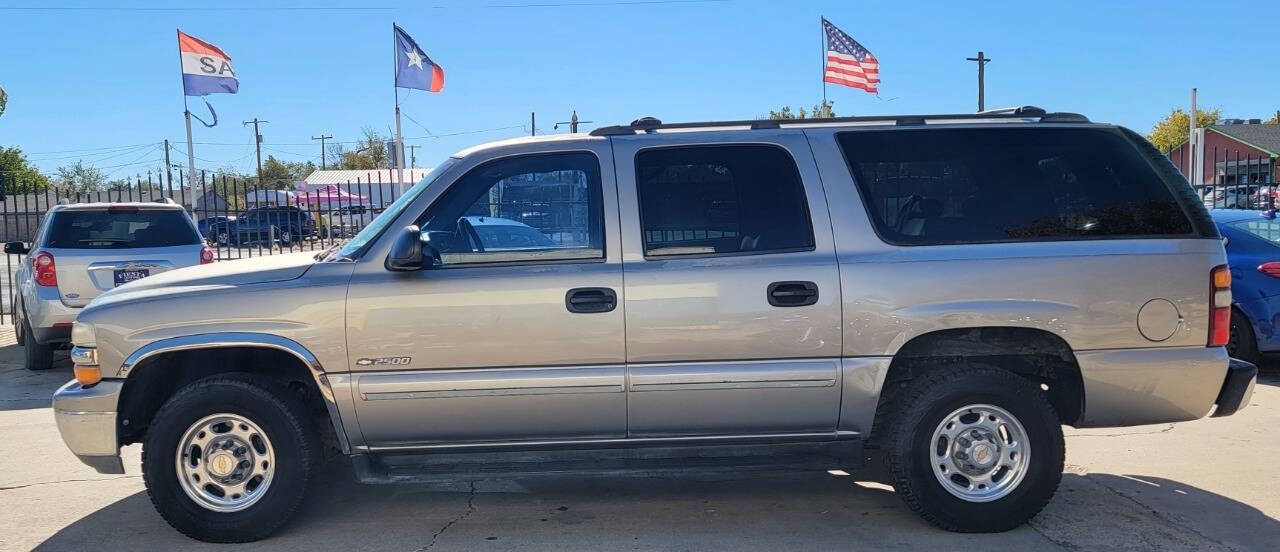 2000 Chevrolet Suburban for sale at FIESTA MOTORS in Amarillo, TX