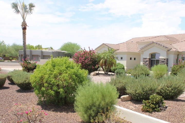 1985 custom home 3600 ft