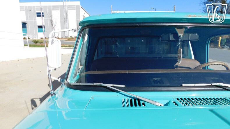 1969 Dodge D200 Pickup