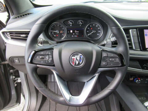 2024 Buick Enclave Essence