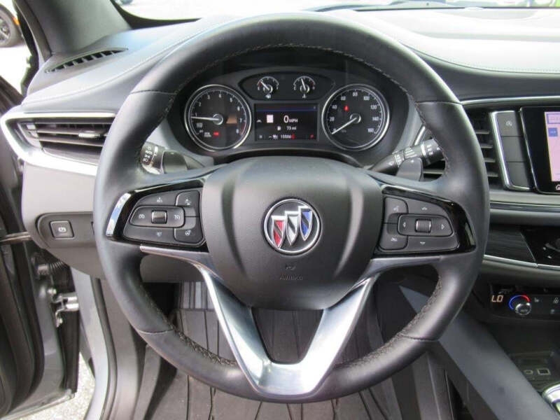 2024 Buick Enclave Essence