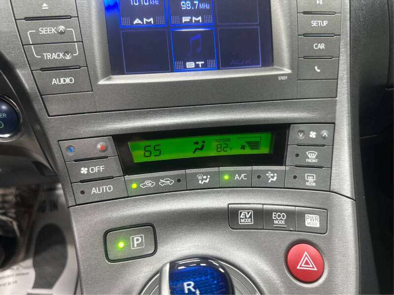 2014 Toyota Prius Two