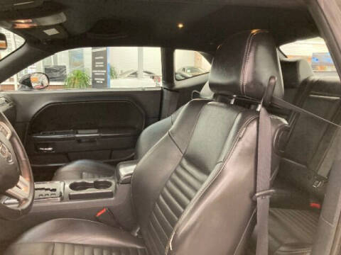 2012 Dodge Challenger SXT