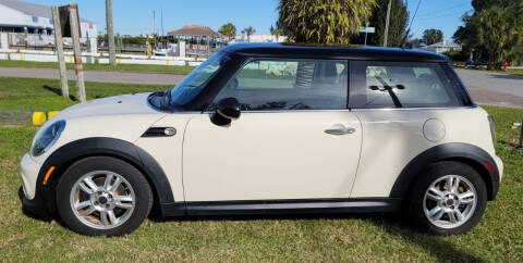 2012 MINI Cooper Hardtop for sale at WHEELS "R" US 2017 LLC in Hudson FL
